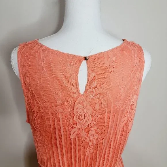 Buckle Peach Lace Dress Large - Picture 6 of 9